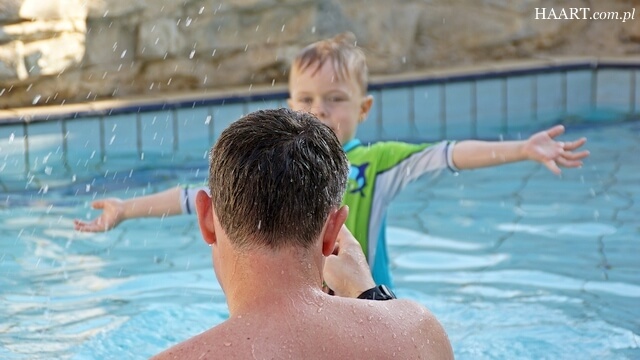 cypr atrakcje dla dzieci, zabawa w basenie