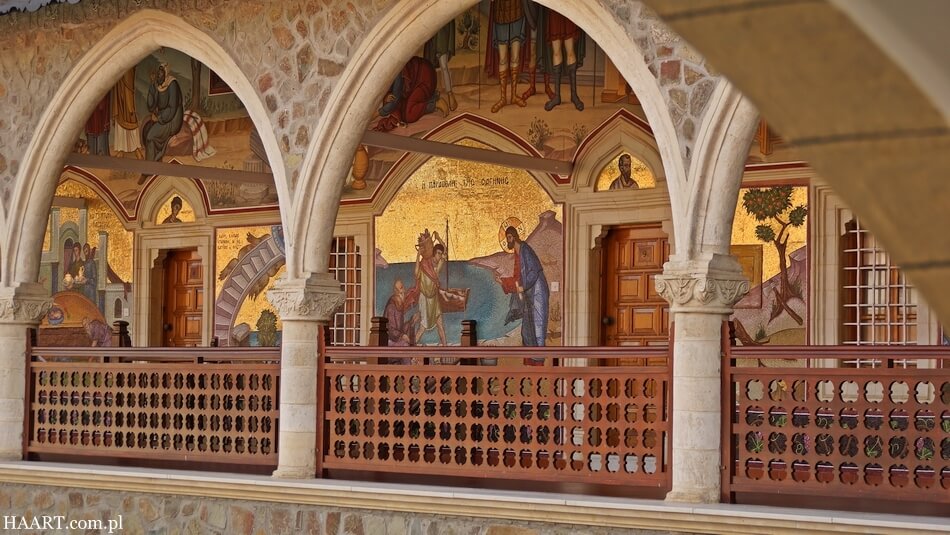 zabytkowy klasztor prawosławny kykkos na cyprze