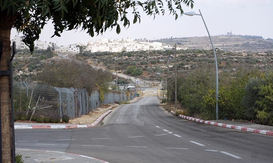 przejście graniczne między izraelem a palestyną, har adar