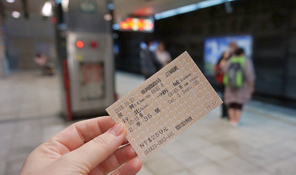 taipei main station train dworzec kolejowy ticket bilet