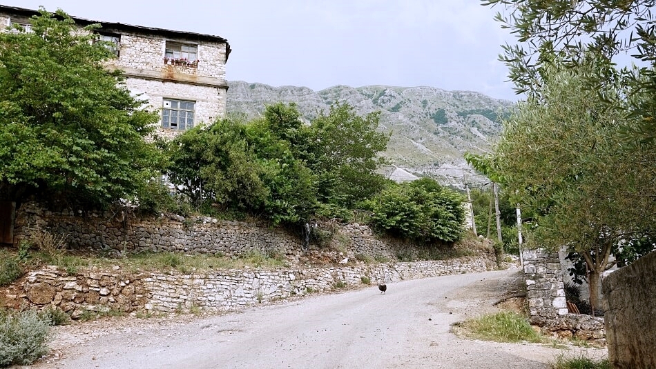 Miasteczko Libohova w Albanii