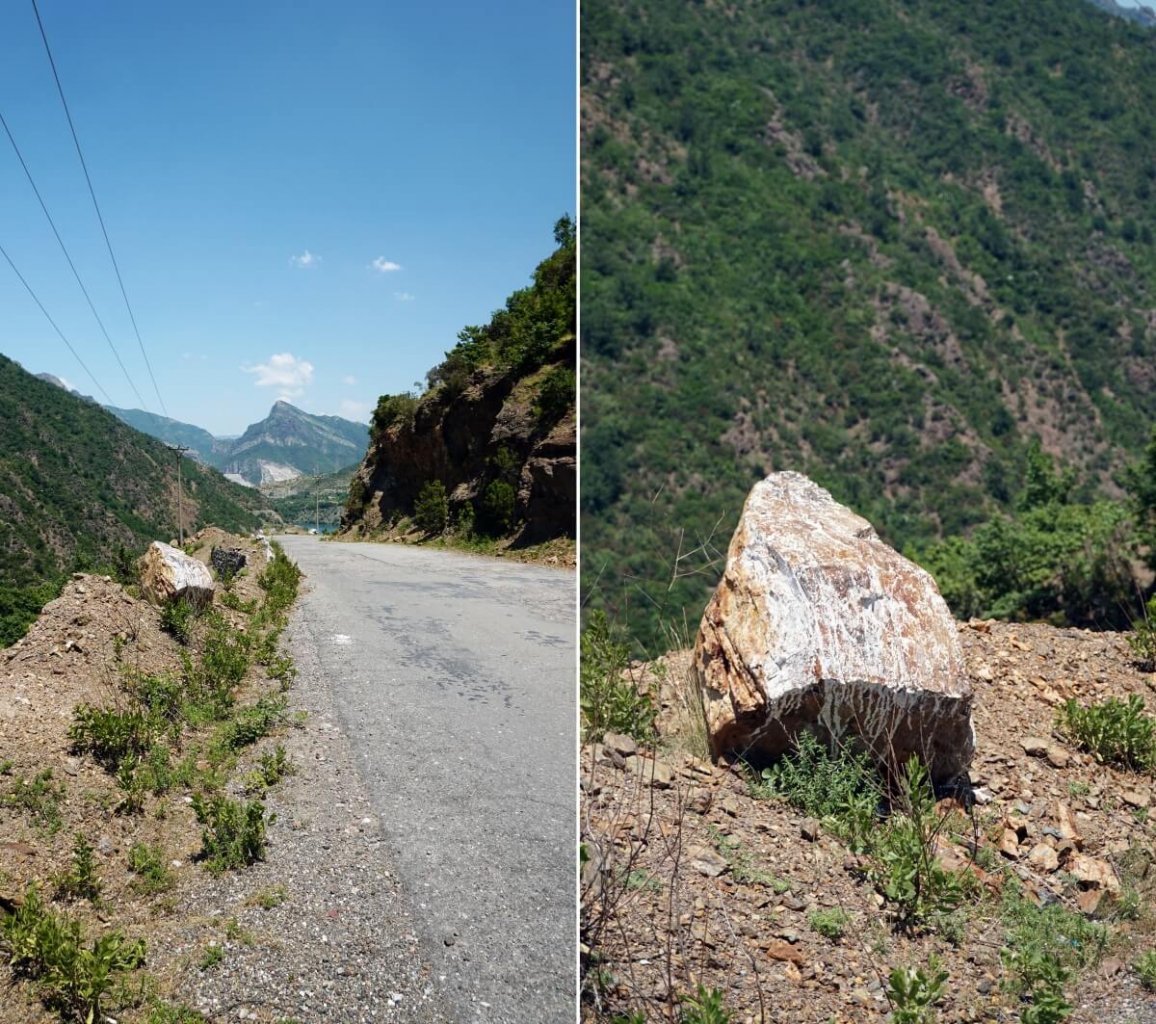 Albania kamienie przy drodze