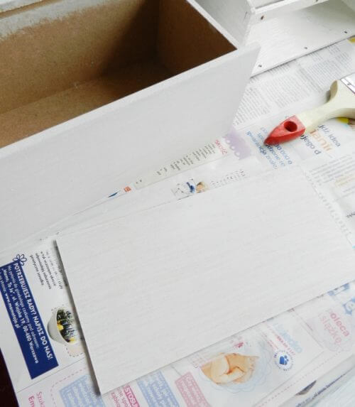 bielenie pudełka decoupage