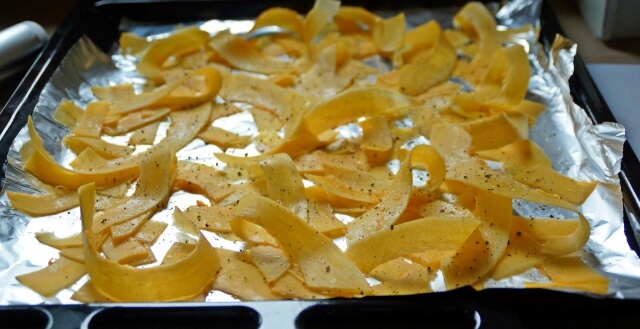 chipsy z dyni przyprawione pieprzem, wegetariańska przekąska dla dzieci