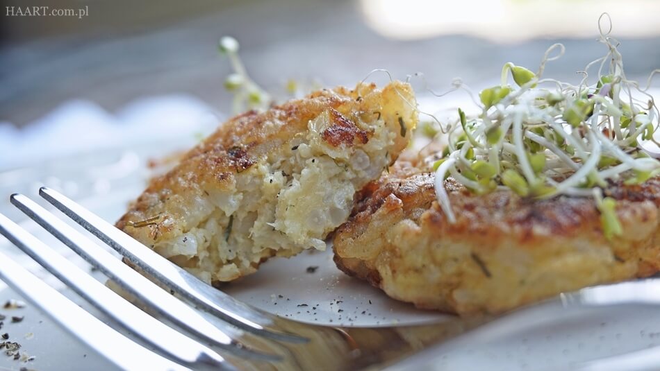 warzywne pulpety z ryżem i kalafiorem, przepis wegetariański