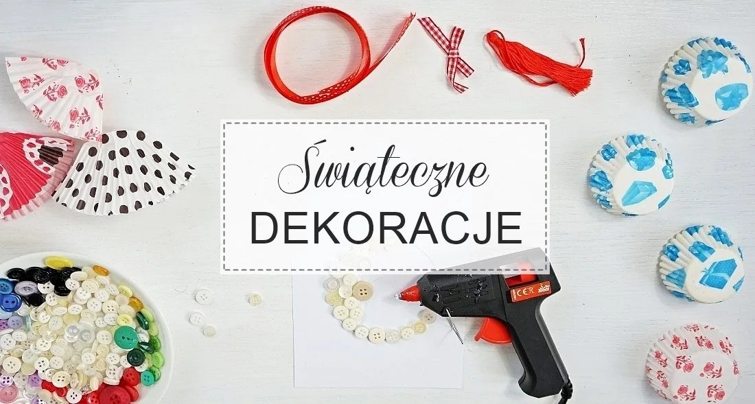 Świąteczne dekoracje pokoju, choinki z papilotek, płatki śniegu, bombka z guzików, rama samodzielnie, ozdoby na boże narodzenie wigilia - haart.pl blog diy zrób to sam header