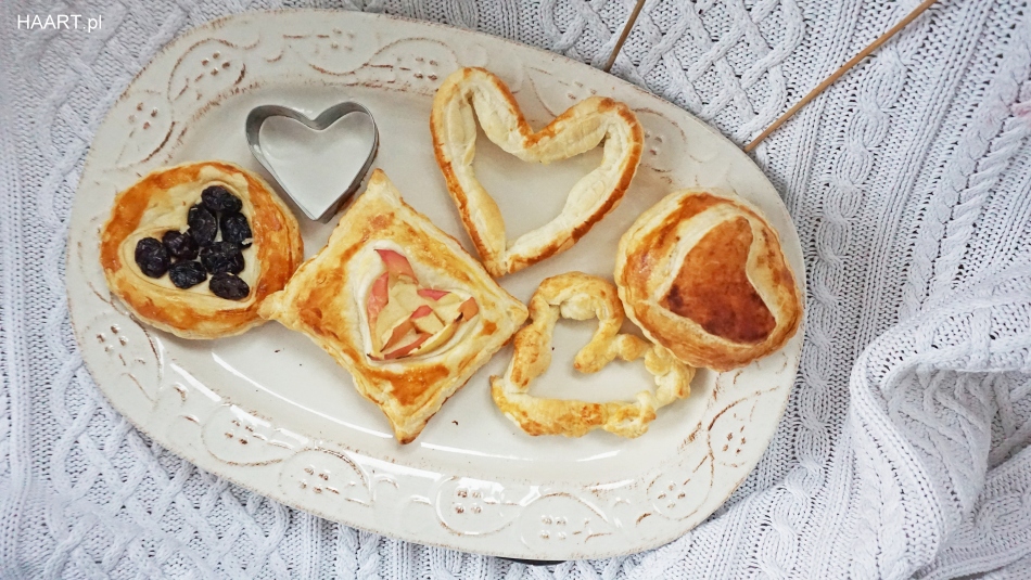 ciasto francuskie, proste serca na walentynki, dla ukochanego, dla chłopaka dziewczyny, gotowanie, pieczenie przepis recipe - haart.pl blog diy zrób to sam 5