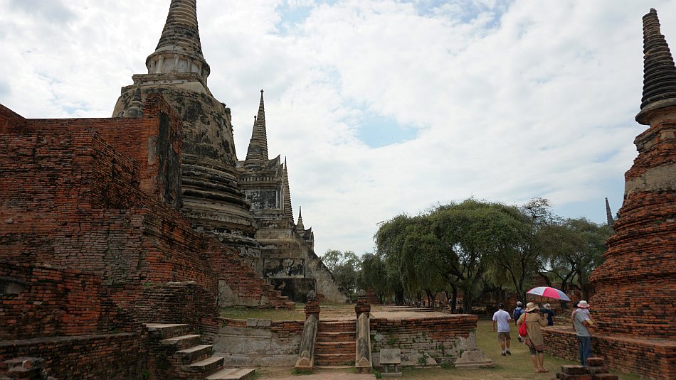 ayutthaya, tajlandia, bangkok, podróż pociągiem, wat phra si sanphet, świątynia, wycieczka z dzieckiem, relacja - haart.pl blog diy zrób to sam