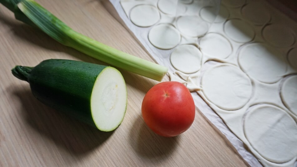 warzywa do zapieczenia w cieście, danie wegetariańskie