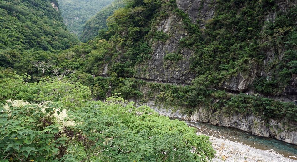 national park gorge park narodowy shakadang trail bridge most szlak trekkingowy