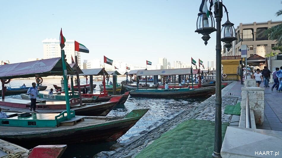łódki w Dubaju